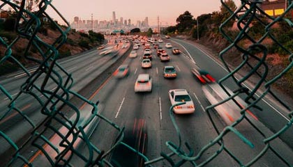 世界杯官网手机版-巴萨主帅：不接受在危险状态下开赛 损失点钱算个P